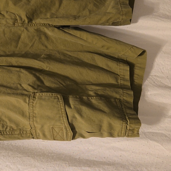 Tommy Bahama Cargo elastic waist drawstring button fly zipper shorts- XL - Picture 3 of 6